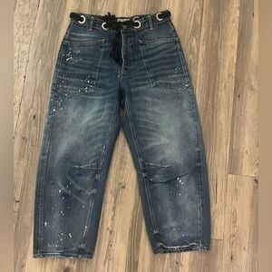 FREE PEOPLE We the Free Moxie pull- on barell jeans size 27 . Sold out!